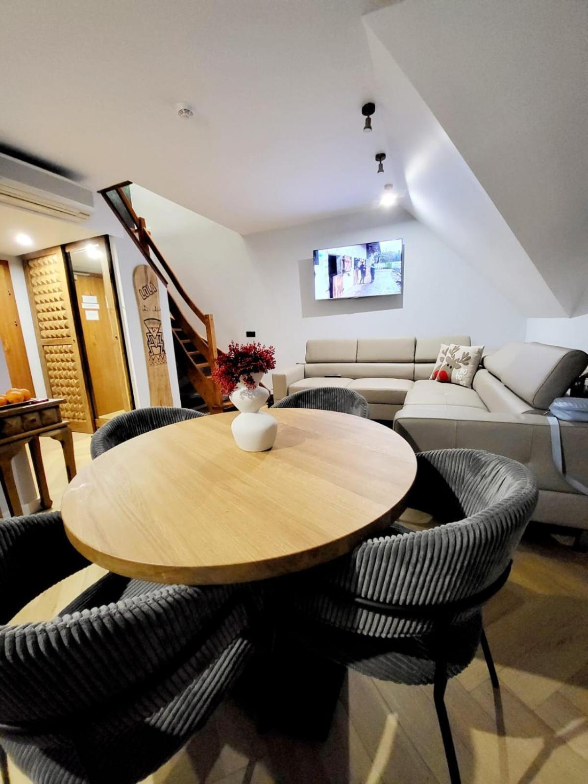 Apartment Na Stoku Lola 36